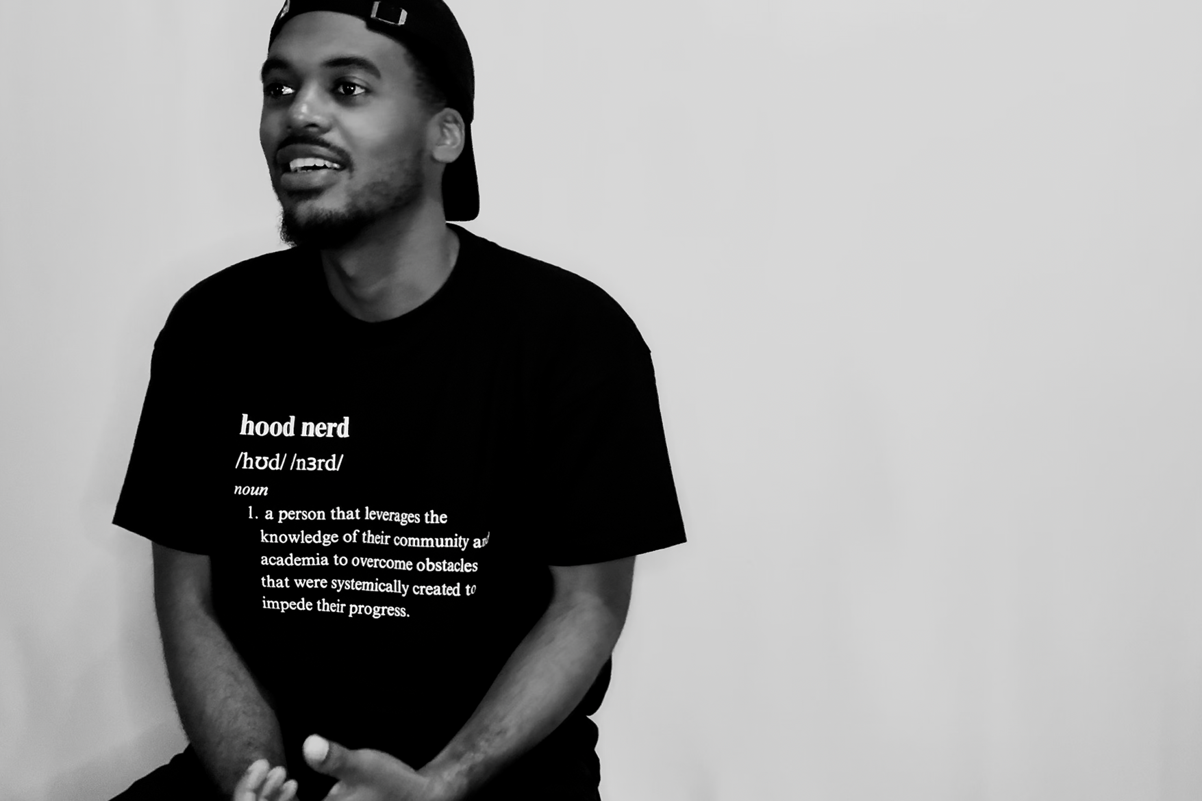 /hʊd/ /nɜrd/ (Crewneck Tee)